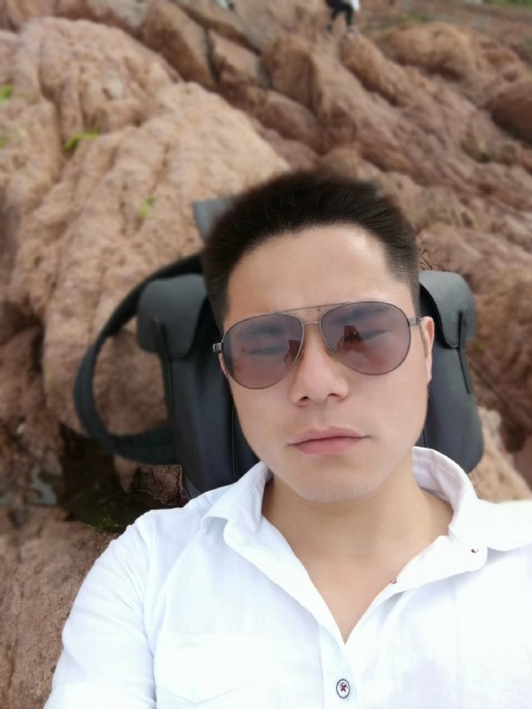易听的第一张照片--望江上门女婿服务网